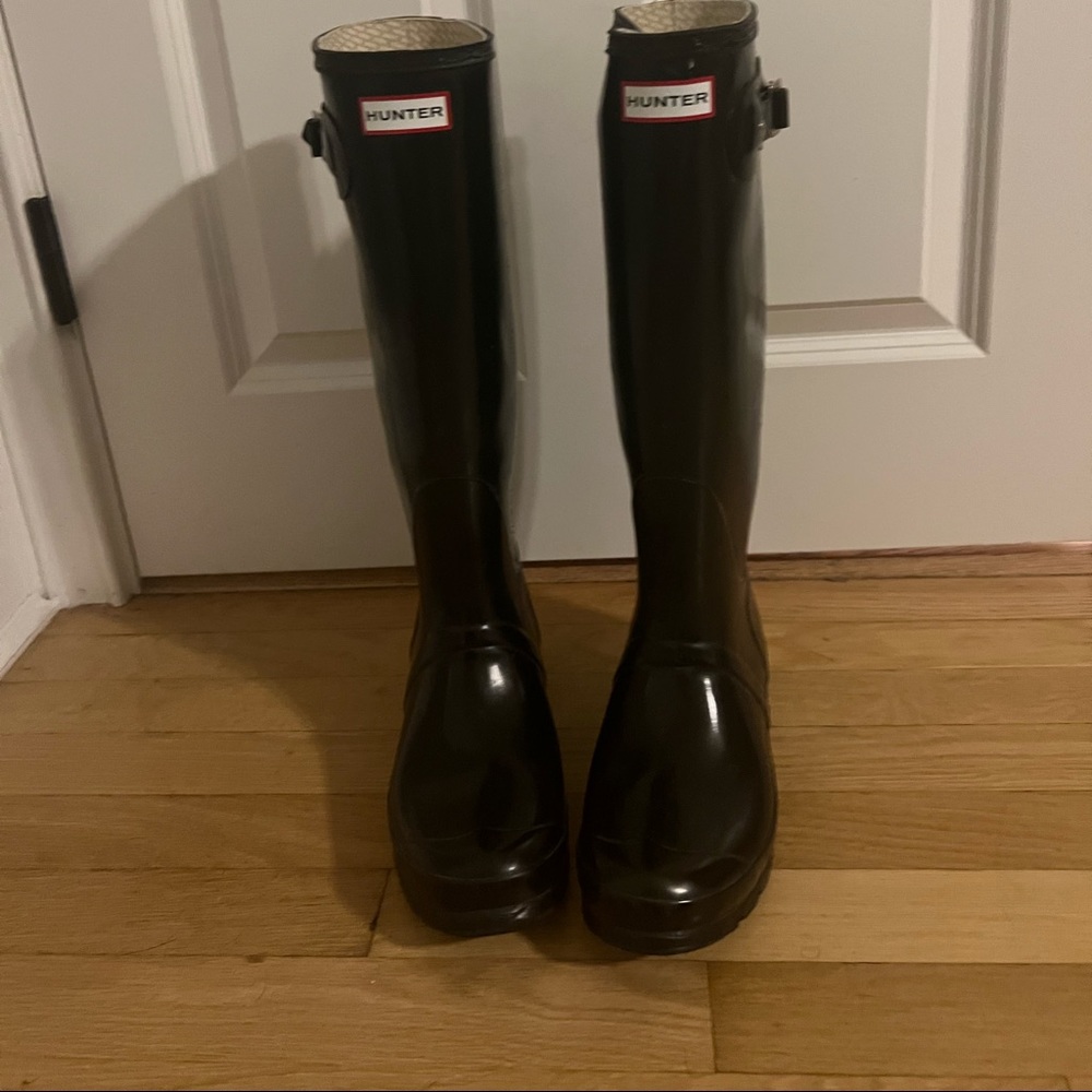 WOMENS Hunter Boots size 40/41.